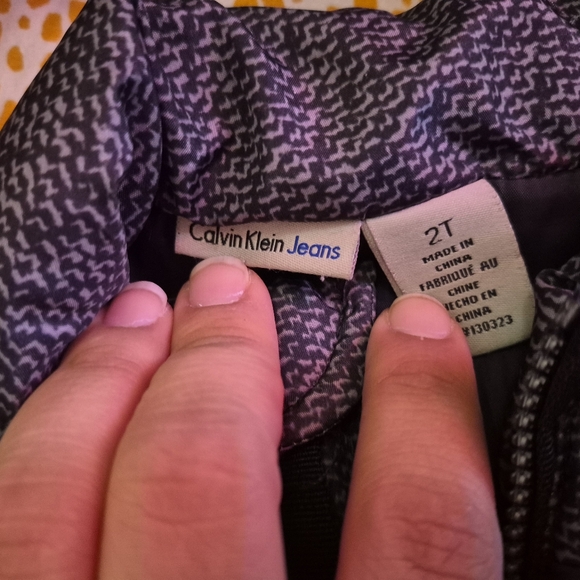 Calvin Klein Jeans Black and White Patterned Jacket - Picture 2 of 3